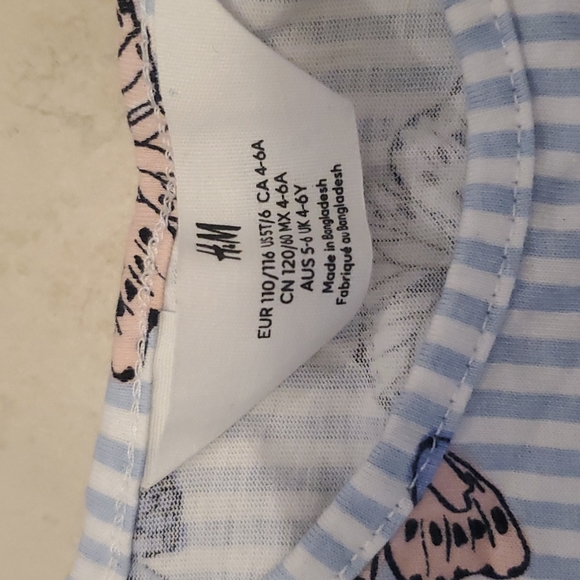 EUC H&M kids butterfly dress 4/5T - Picture 2 of 2
